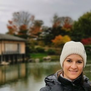 Meet your Posher, Petia